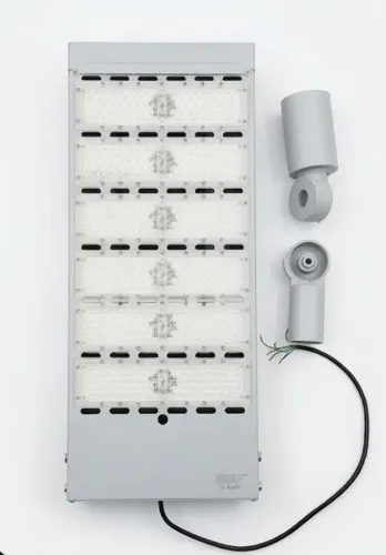 Luminária Refletor LED Industrial Poste 180W 220V - NOVA
