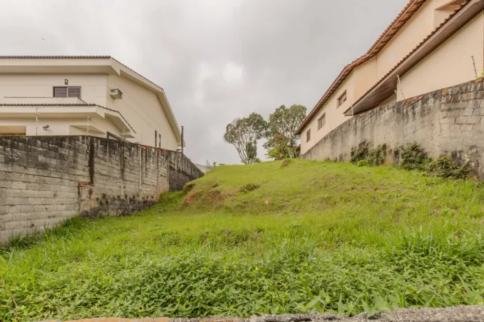 Terreno residencial para venda em Parque dos Príncipes, 575m²