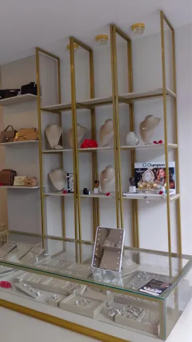 Vitrine