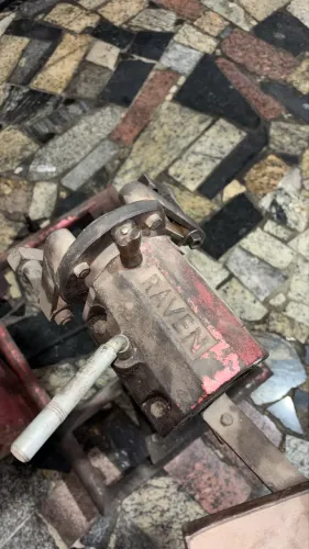 Suporte para montagem de motor da Raven