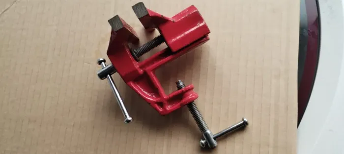 Torno Morsa de Bancada - Uso profissional ou Hobby