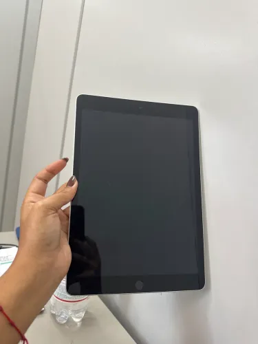 VENDO iPad 9th Geração 10,2" Wi-fi 64GB Prateado Apple