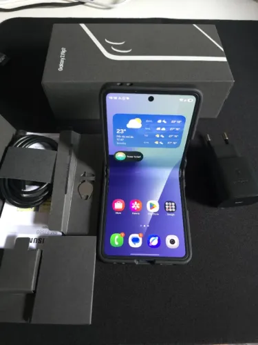 Galaxy Z Flip 7 Dobravel topo de linha
