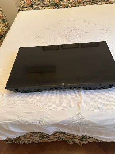 Tv smart HQ 32? nova