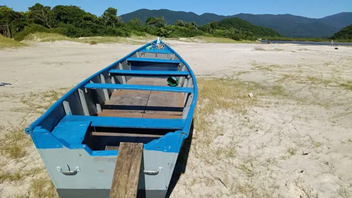 Barcos e batera