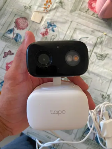 Câmera Wi-Fi Interna e Externa 360º Full HD com Visão Noturna 