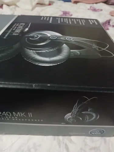 Fone AKG MK2