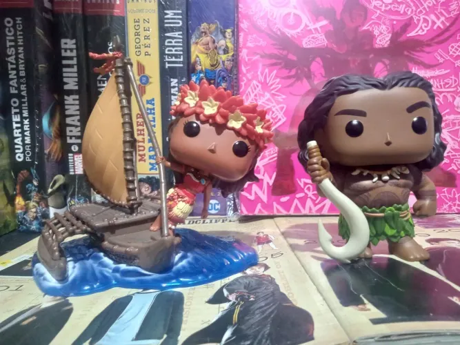 Funko pop moana Deluxe e maue