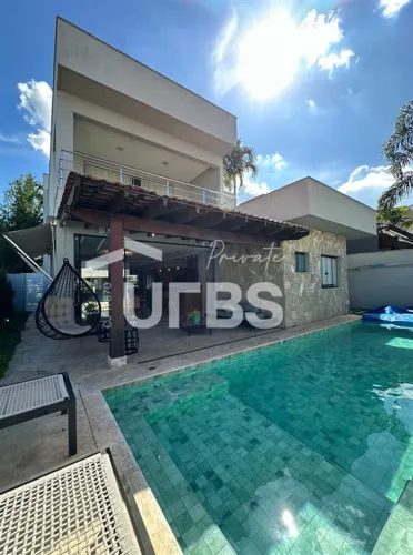 CASA NO JARDINS VALÊNCIA | 3 SUÍTES | PISCINA AQUECIDA | ESPAÇO GOURMET