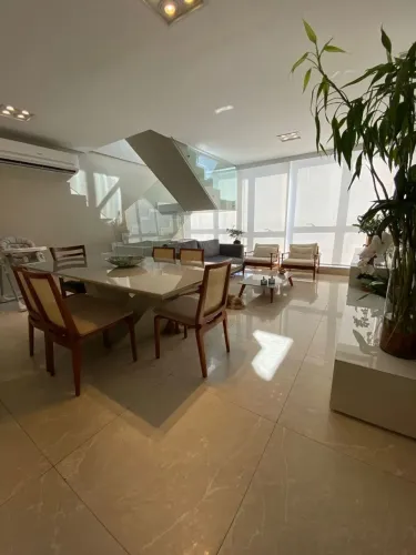 Cobertura Dúplex- Porteira fechada 