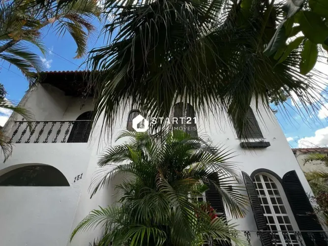 Casa com 3 dormitórios à venda por R$ 1.300.000 - Laranjal - Volta Redonda/RJ