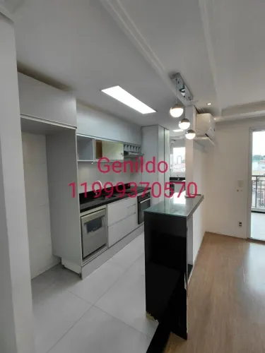 Apartamento com 2 quartos, sala, cozinha , varanda , ar condicionado churrasqueira FL55