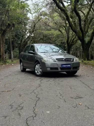 Chevrolet Astra Sedan 2.0/ CD 2.0 MPFI 8V 4P Aut. 2004