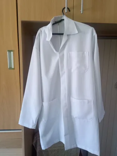 Jaleco branco para aula de química