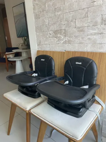 Cadeira de alimentação para Bebê 