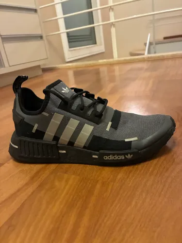 Tênis Adidas NMD original pouco usado