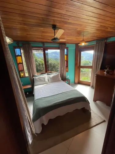 locação anual casa charmosa mobiliada 1 quarto com hidro
