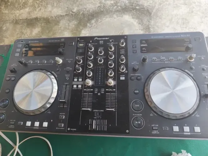 CONTROLADORA XDJ R1