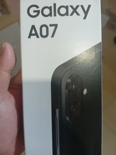 Samsung galaxy A07 128 gigas + 4 de memória rã