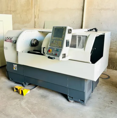 Torno cnc logic