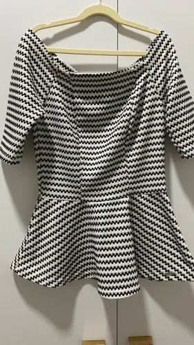 Blusa feminina preto e branco | Colmeia