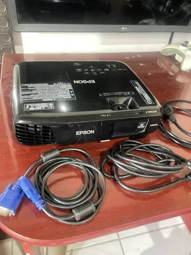 Projetor Epson s18 