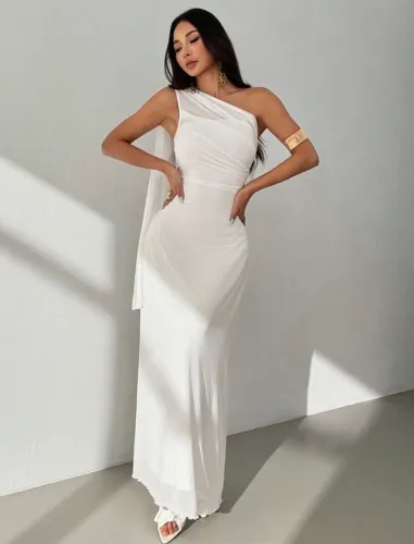 Vestido Branco Longo Elegante ?