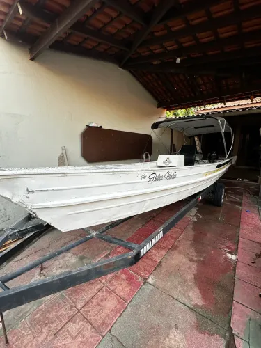 Lancha de alumínio 6,5m  15hp