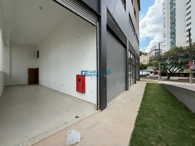 Loja nova próx. Colégio Dona Clara, 38m