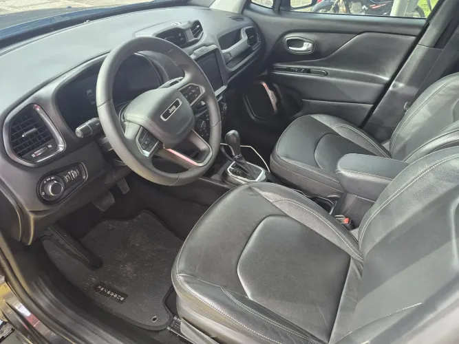 Jeep Renegade Long. T270 1.3 TB 4X2 Flex Aut. 2024