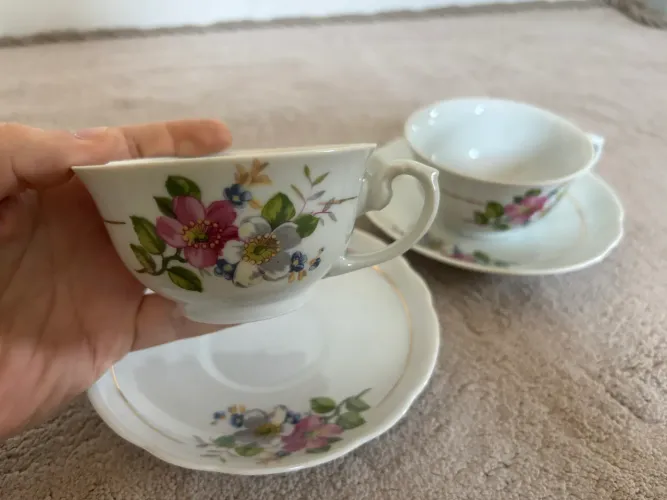 Par de Xícaras de Chá Porcelana Mauá