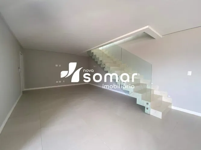 Cobertura à venda, 3 quartos, 3 suítes, 4 vagas, Centro - Divinopolis/MG