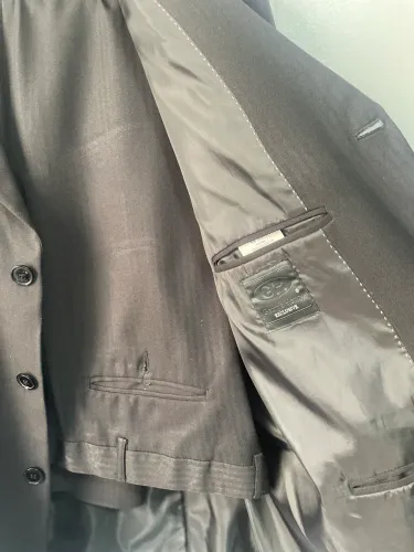 Conjunto de calça e Paletó masculino preto tamanho 58 