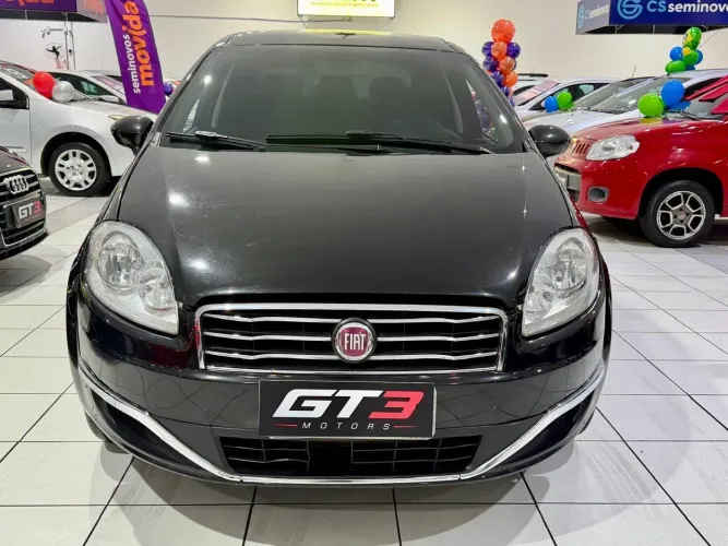 Fiat Linea Essence 1.8 Flex 16V 4P 2015