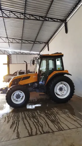 Valtra A950 Cabinado