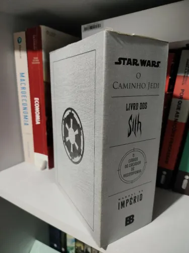Box Star Wars: O caminho Jedi; O livro dos Sith; Manual do Império; e O código do caçador