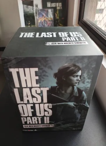 Estátua Ellie com Machete - The Last of Us