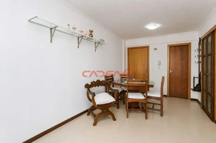 Apartamento com 1 quarto e 1 vaga para aluguel no Cristo Rei