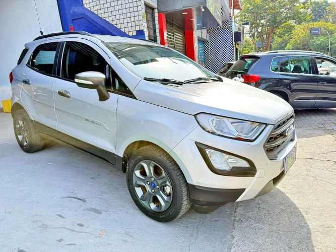 Ford New Ecosport Manual 1.5 Revisda Baixa Km Impecavel