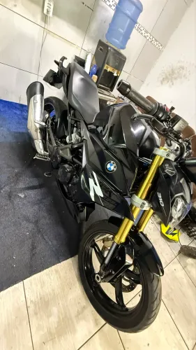 BMW 310R 2022
