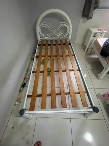 Cama Solteiro