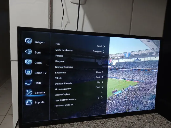 Vendo TV e Mesa 4 cadeiras