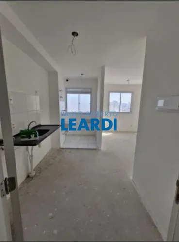 APARTAMENTO - CAMBUCI - SP