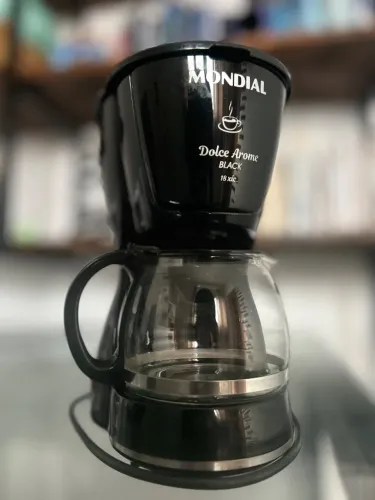 Cafeteira Elétrica Dolce Aroma Black Mundial - 18 xícaras