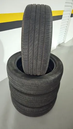 Pneus 205/55R17 Continental HT