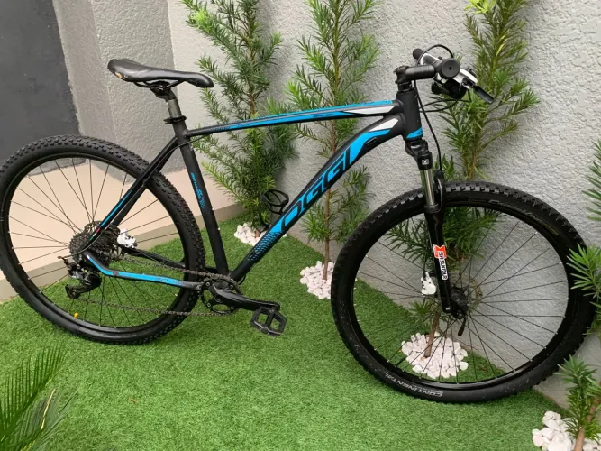 Bicicleta aro 29 Oggi 7.0 quadro 21