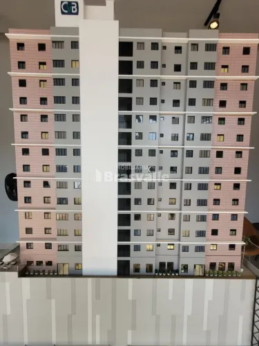 Apartamento a venda no condomínio Osmário De Saraiva no Centro