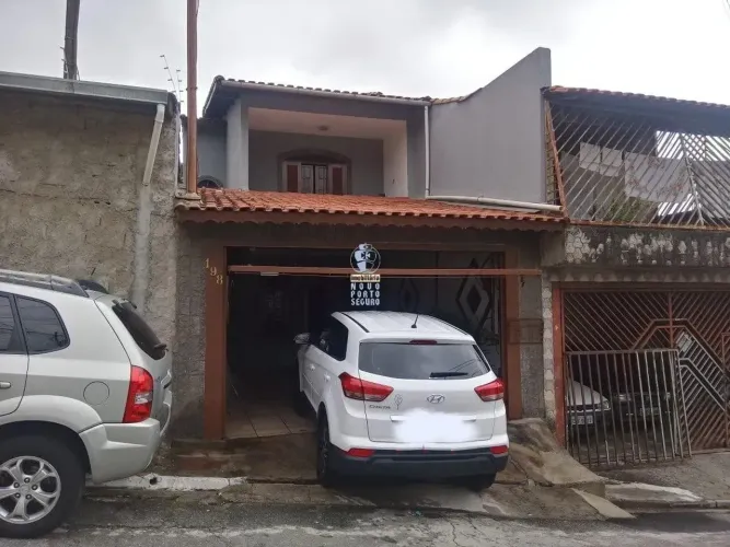 Casa a venda na Vila Curuçá/ZL.