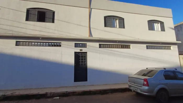 Apartamento térreo, ótimo localização Estância I