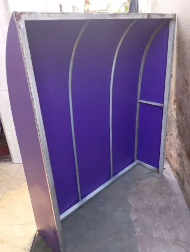 Toldo, Largura 1,30, Comprimento 1,62 Altura 0,35 cm, ESTADO DE NOVO